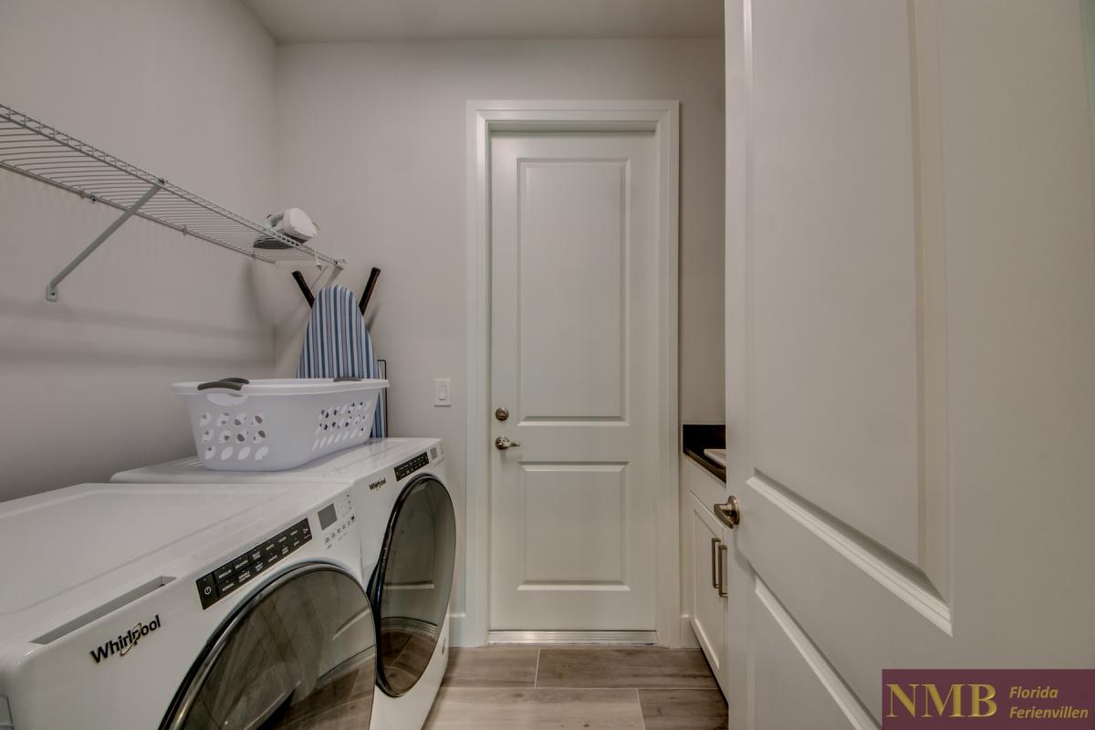 Ferienhaus-Chamo-Cape-Coral_56-Laundry Room